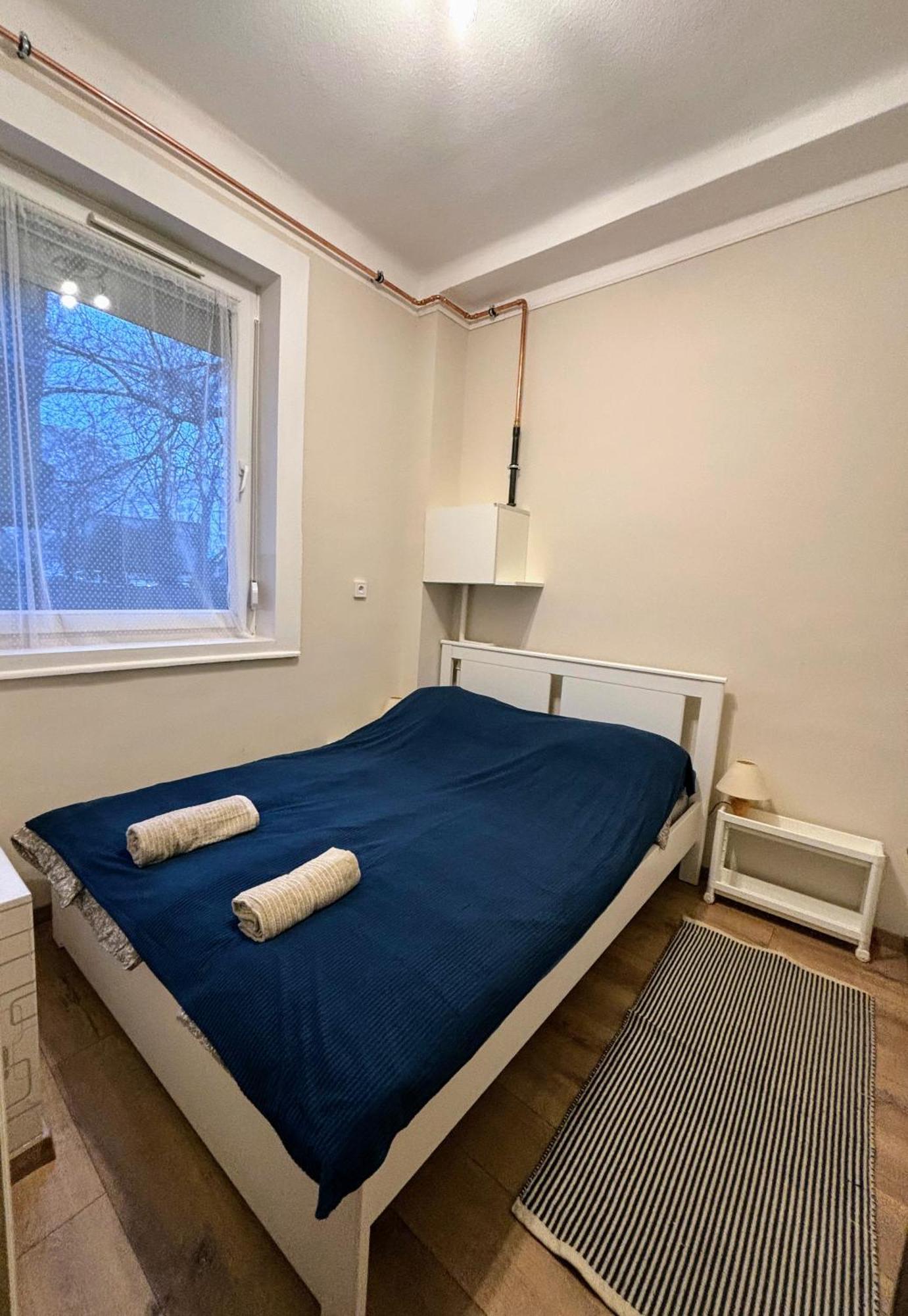 Park Apartment